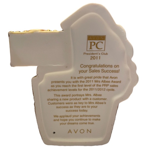 Avon 2011 Mrs Albee President’s Club Award - Picture 6 of 9